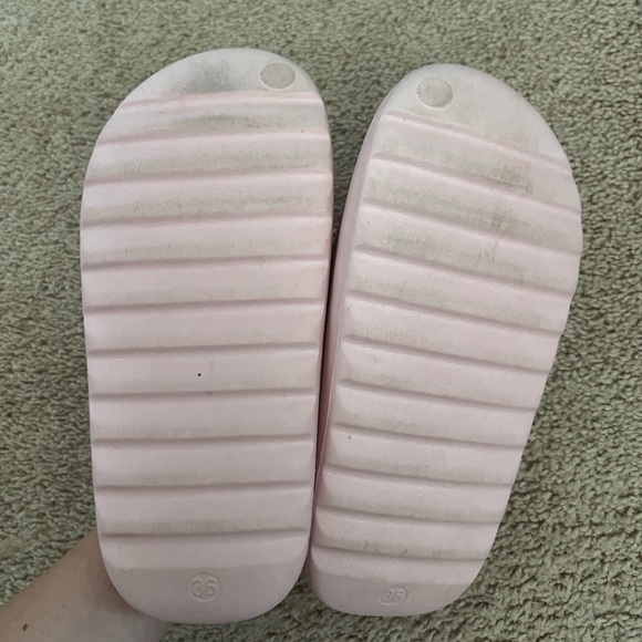 pink slides!🩷 - Picture 4 of 4